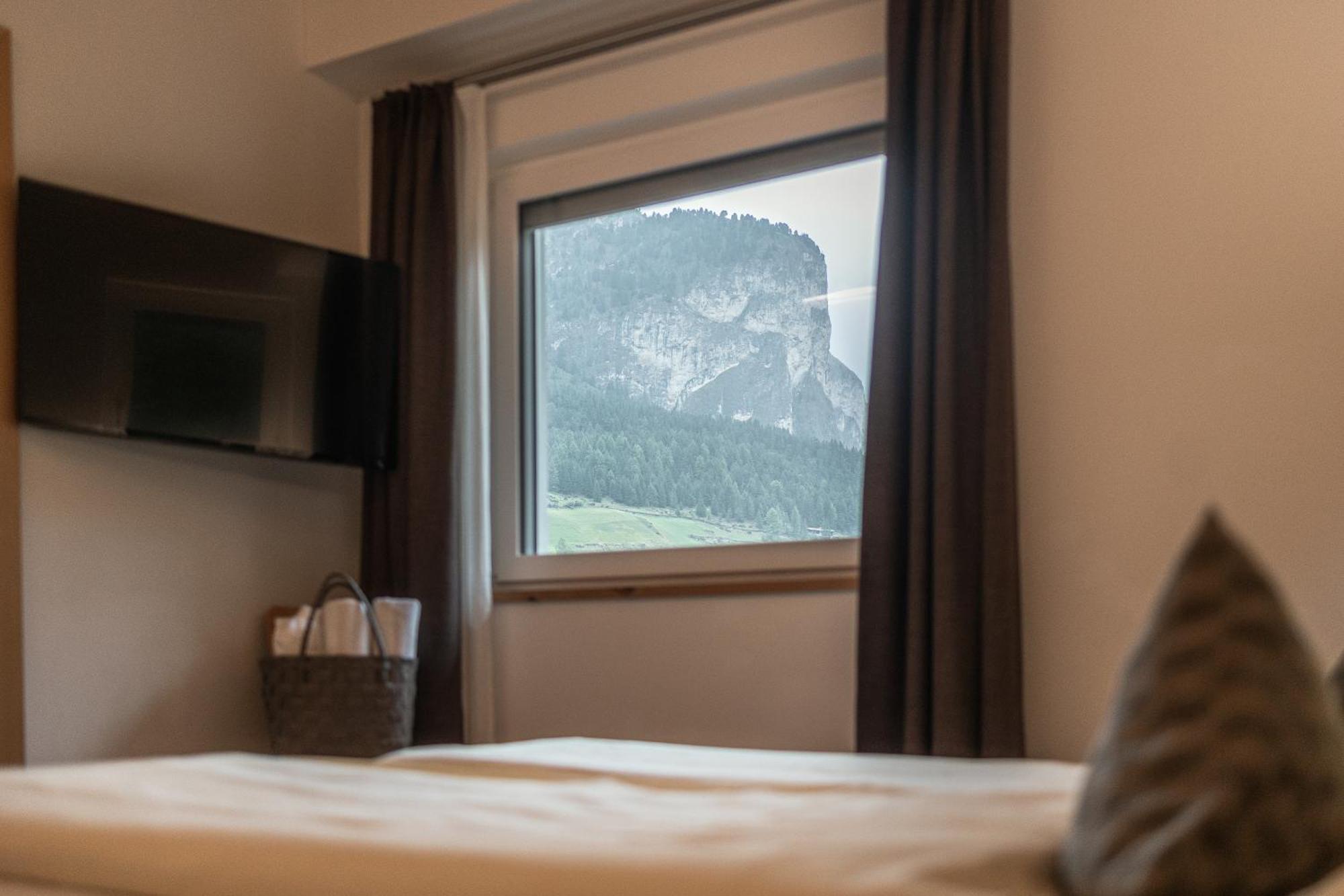 Hotel La Pineta Selva di Val Gardena Phòng bức ảnh