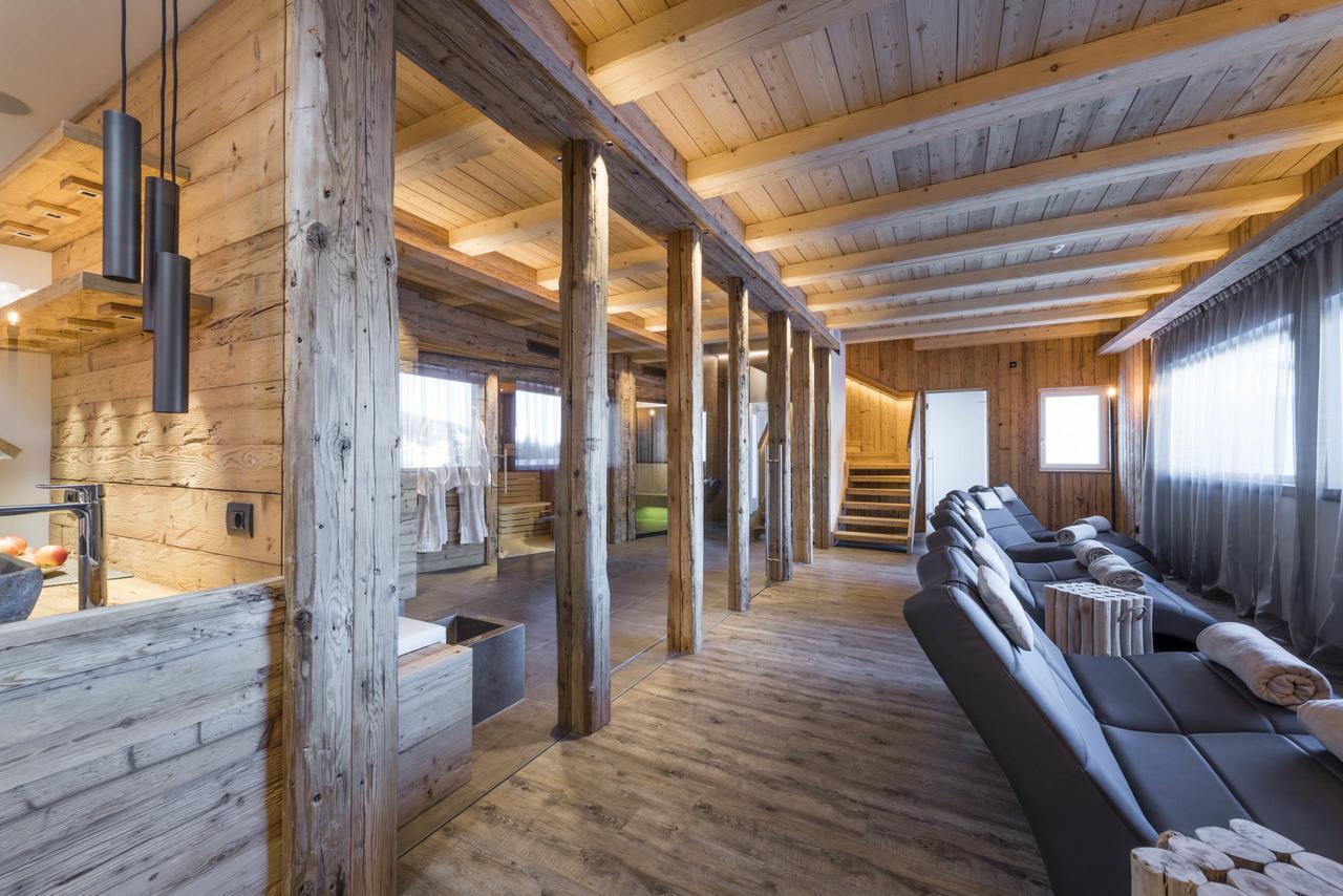 Hotel La Pineta Selva di Val Gardena Ngoại thất bức ảnh